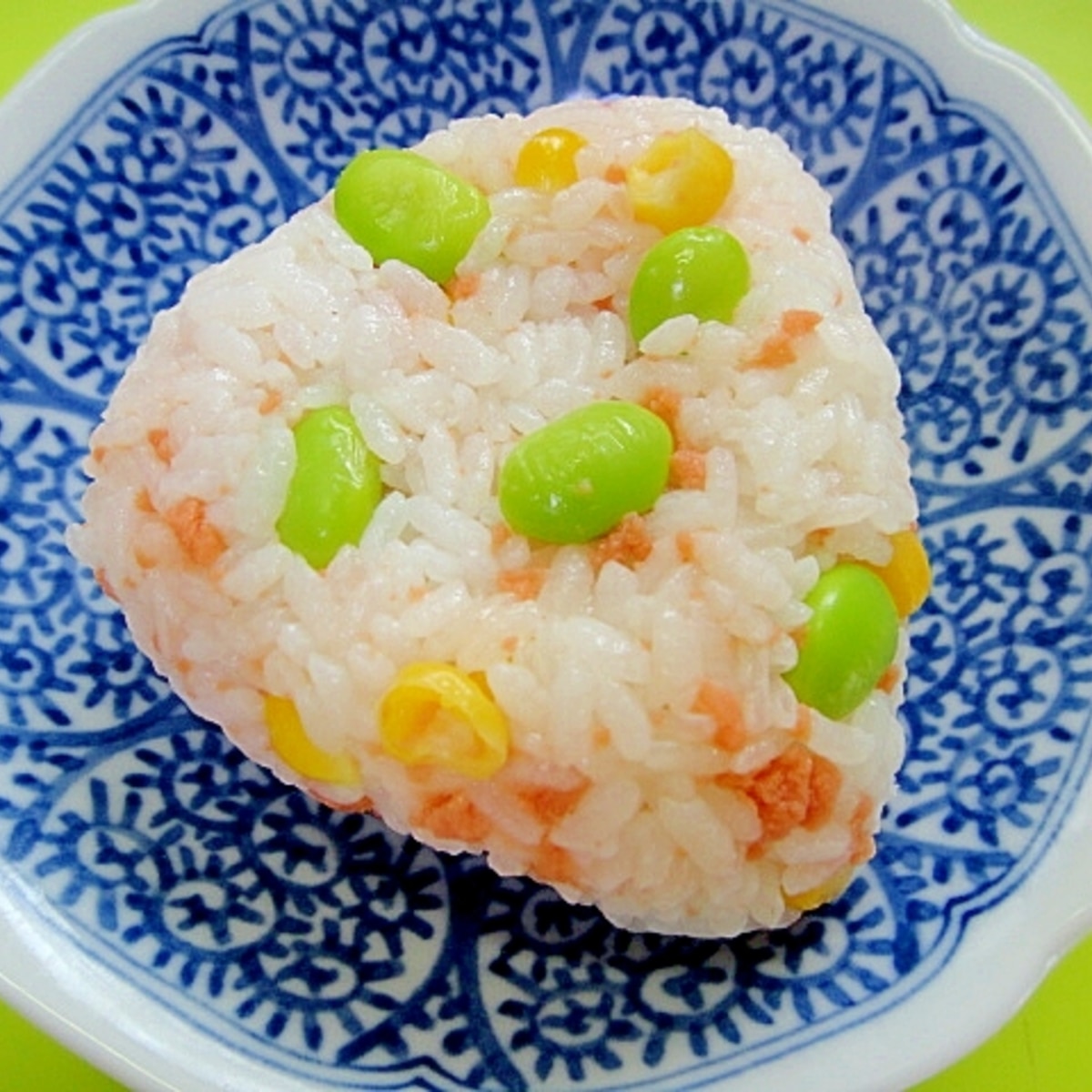 鮭フレークとコーン枝豆の三色おにぎり レシピ 作り方 By Mint74 楽天レシピ 鮭フレークとコーン枝豆の三色おにぎり レシピ 作り方 By Mint74 楽天レシピ